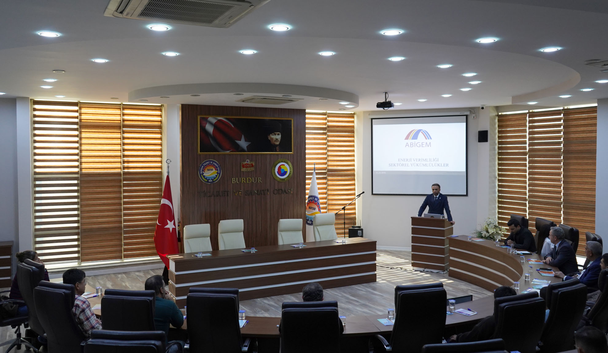 BUTSO’DAN ENERJİ VERİMLİLİĞİ BİLGİLENDİRME TOPLANTISI